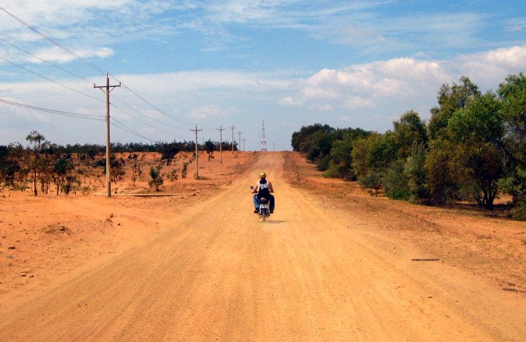 Saigon motorbike tour to Da Lat via Mui Ne beach