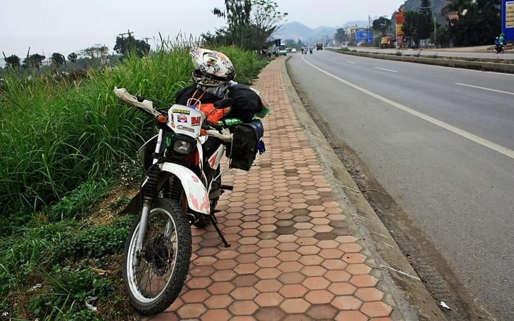 Motorbike Tour around Hanoi - SACRED HANOI MOTORBIKE TOUR TO PERFUME PAGODA – 1 DAY