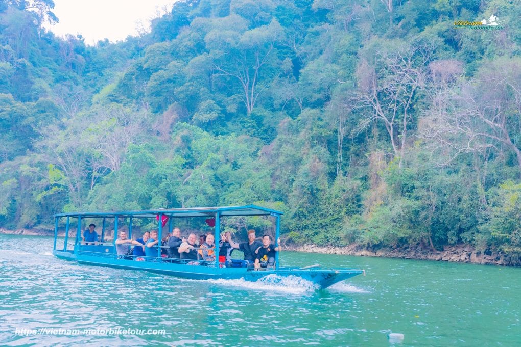 DONG VAN MOTORCYCLE TOURS TO BAO LAC BABE LAKE 2 1024x684 - Northeast to Northwest Vietnam Offroad Motorbike Tour
