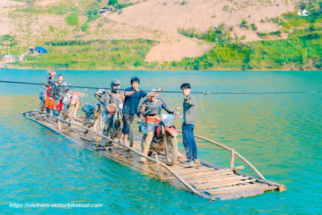 Ba Be Lake Motorcycle Tour To Dong Van