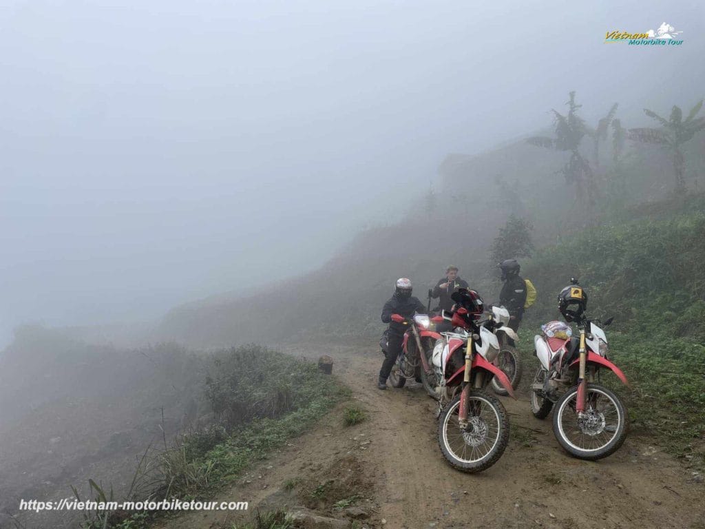 SAPA MOTORCYCLE TOUR TO BAC HA