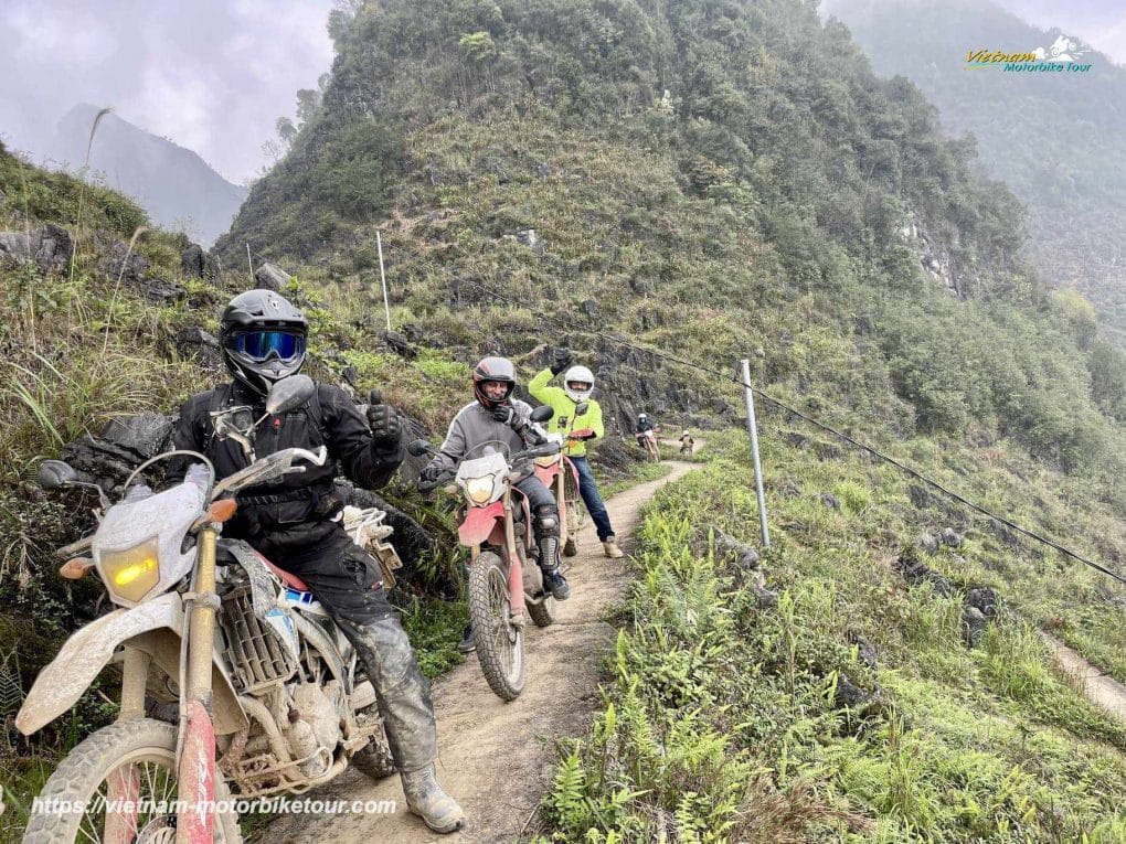 Breathtaking Ha Giang Group Motorbike Loop Tour to Quan Ba, Yen Minh, Dong Van hagiang motorbike loop tour to dong van 10 - Breathtaking Ha Giang Group Motorbike Loop Tour to Quan Ba, Yen Minh, Dong Van