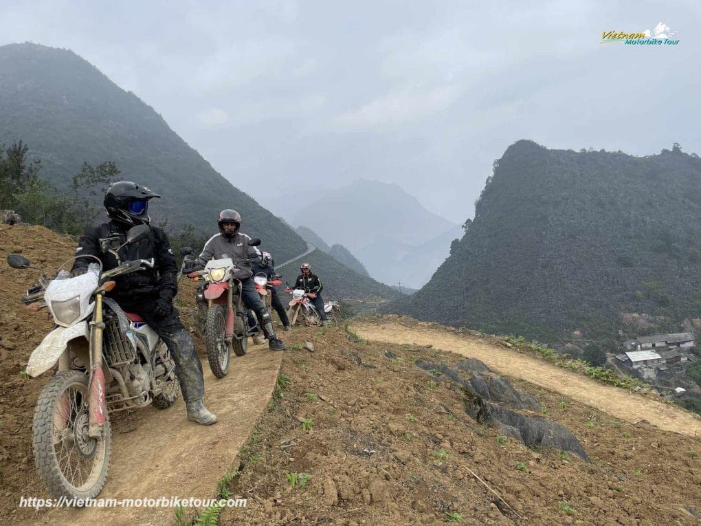 hagiang motorbike loop tour to dong van 11 1024x768 - Dramatic Vietnam motorbike tour to Ha Giang with night train - 5 Days