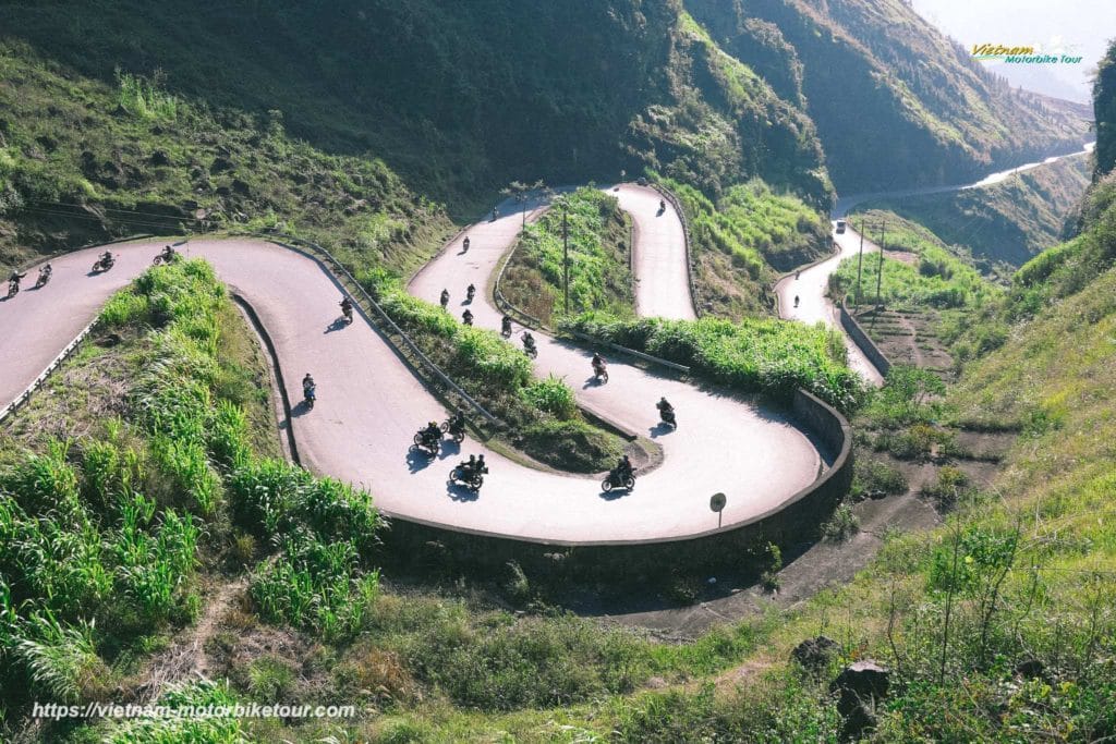 Dong Van motorbike tour to Ha Giang