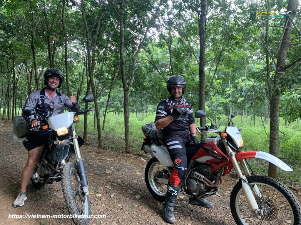 Dalat motorbike tour to Bao Loc town