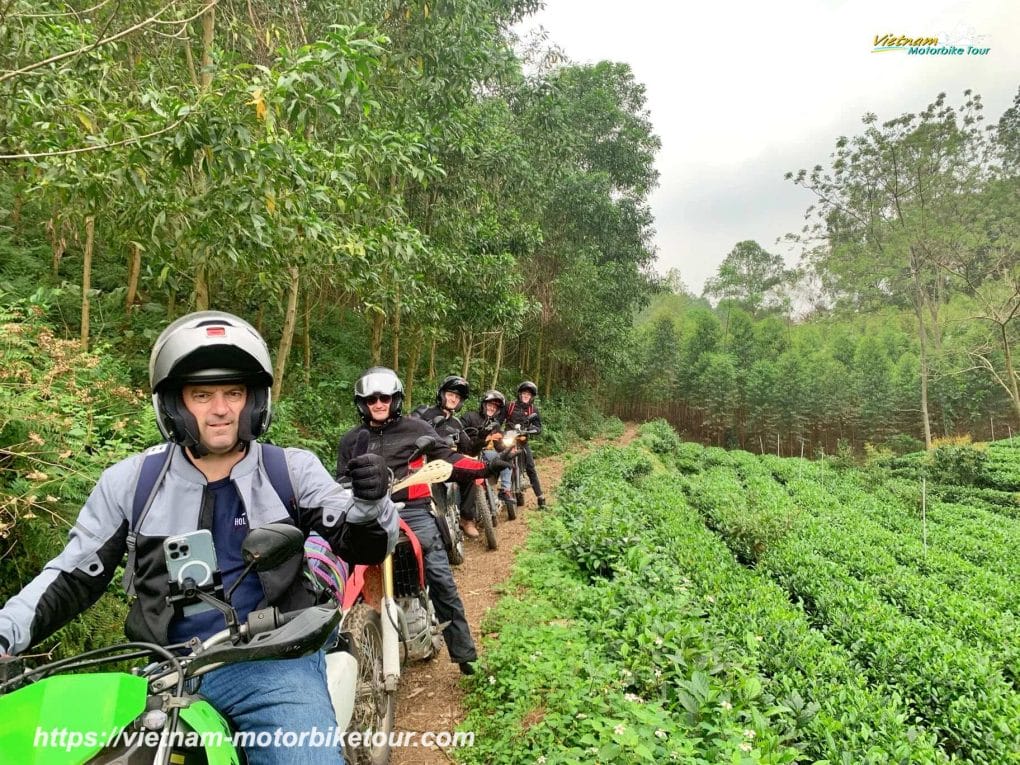 North east vietnam motorbike tour to son la cao bang 3 1024x768 - Overwelming Northeast Vietnam motorbike tour - 8 Days