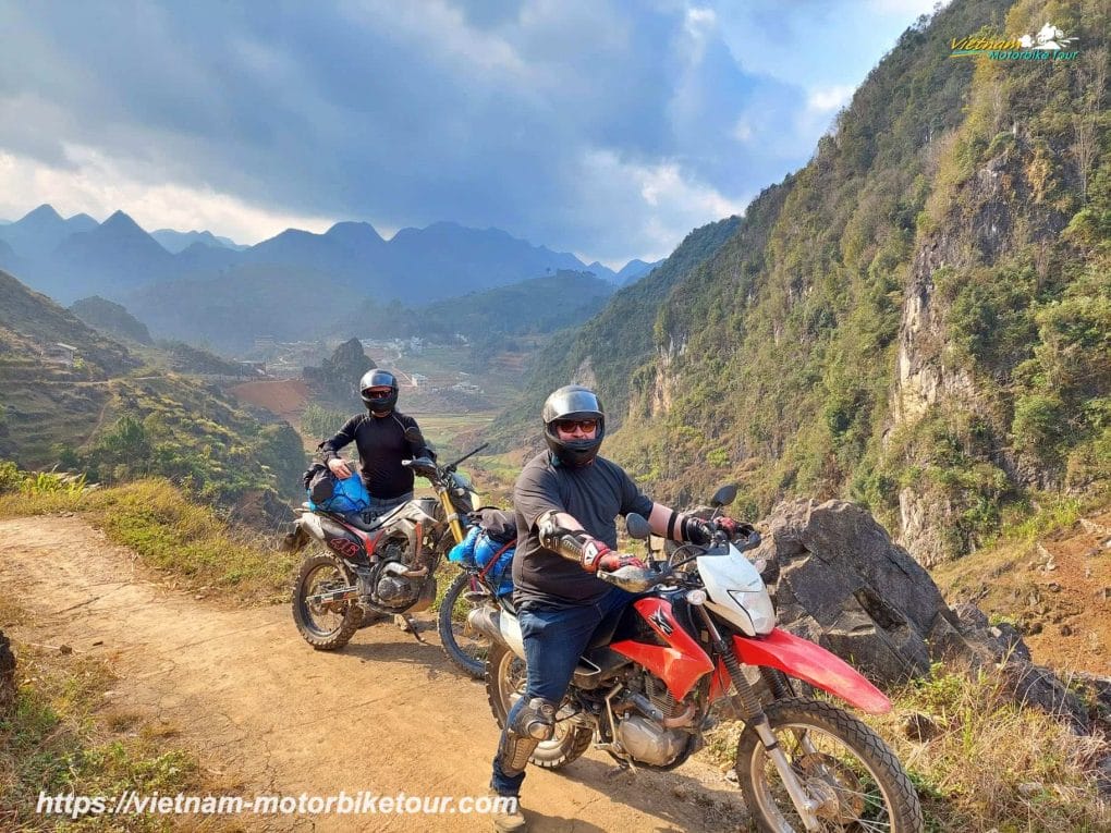 vietnam motorbike tour to ban gioc waterfall cao bang 1 - Grandiose North-east Vietnam motorbike tour and Halong Bay - 9 Days
