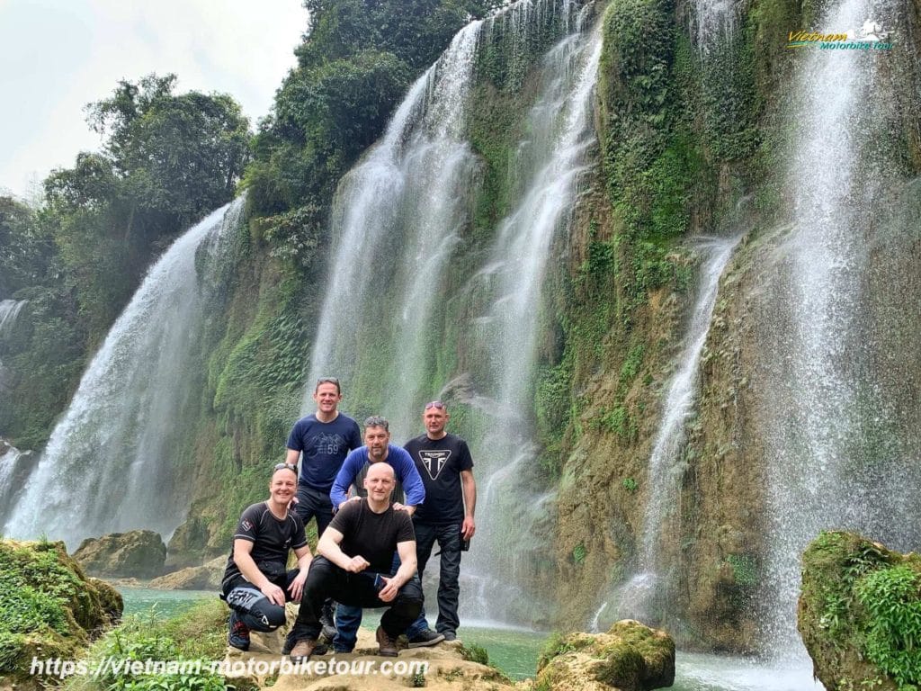 CAO BANG MOTORCYCLE TOUR TO BAN GIOC WATERFALL