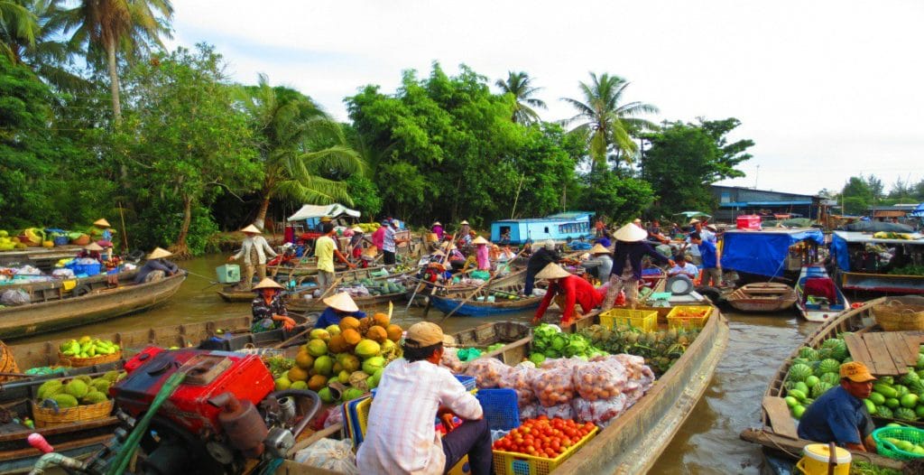 Cai Rang Floating Market 1024x526 - Cheerful Vietnam motorbike tour with Hidden Beauty of Mekong - 3 days