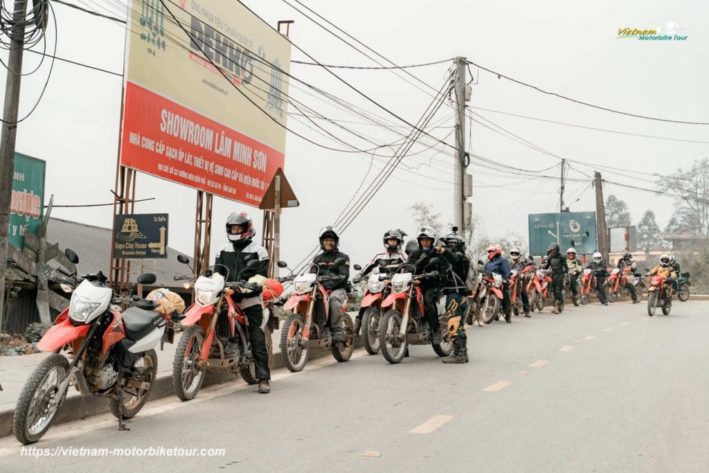 SAPA MOTORCYCLE TOUR TO BAC HA