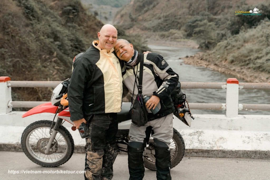 SAPA MOTORCYCLE TOUR 8 1024x683 - Ultimate North Vietnam Motorbike Tour to Ta Xua, Sapa, Ha Giang, Cao Bang