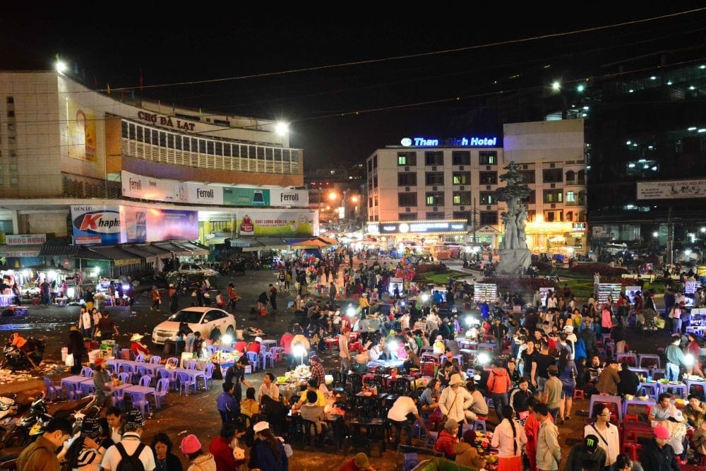 Dalat night market - Top 20 tourist attractions to visit in Dalat, Vietnam