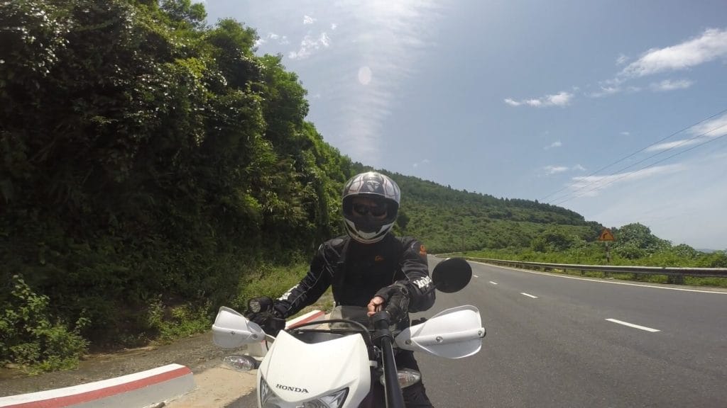 Myanmar off-road motorbike tour to Inle