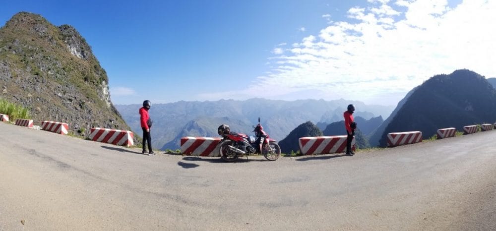 happiness road ma pi leng pass e1572863169177 - Hanoi &ndash; Ha Giang 3 nights 4 days