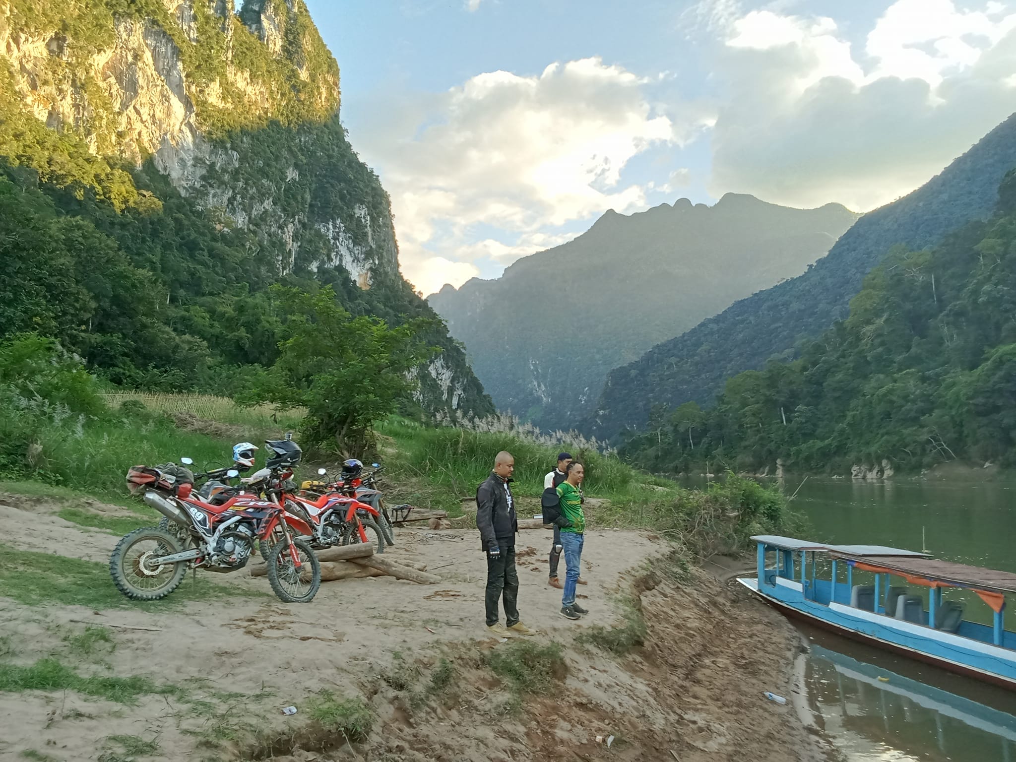 Laos Off road Motorcycle Adventure Tour 6 - 2-Day Laos motorbike tour from/to Luang Prabang