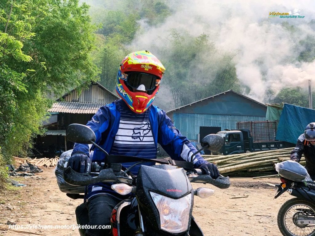 Pu Luong  Motorcycle tours To Tan Ky  