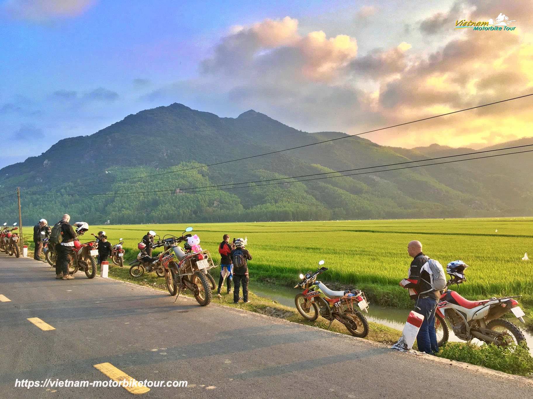Motorcycle Tours back to Hanoi