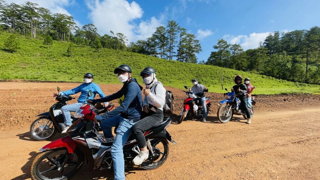Sai gon motorbike tour to central highland vietnam 1 1024x576 - When Is The Best Time To Ride Motorbike From Saigon To Central Highlands To Visit  Nam Cat Tien, Bao Loc, Da Lat, Pleiku, Buon Ma Thuot, Kon Tum?