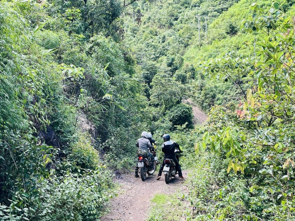 z4492487994418 7b614000bf3374f54cc74a45d44eb5c9 1024x768 - Action-packed Northwest Vietnam Motorbike Tour to Mu Cang Chai, Ngoc Chien, Lai Chau, Sapa – 10 days