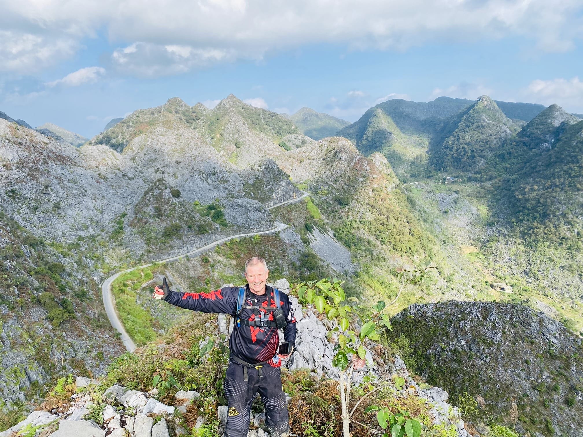 Thrilling Ha Giang Loop Group Tour via Quan Ba, Dong Van and Du Gia - 4 Days