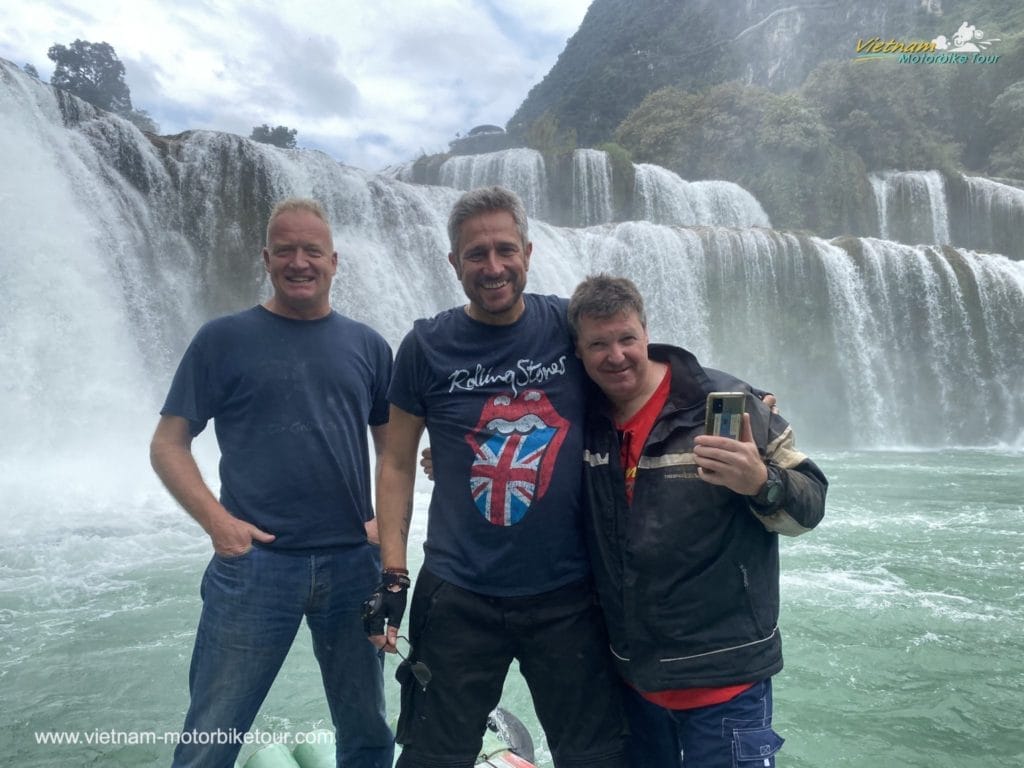 motorbike tour to ban gioc waterfall cao bang 10 1 1024x768 - Colossal Ha Giang Loop Tour via Ba Be Lake and Cao Bang - 6 days
