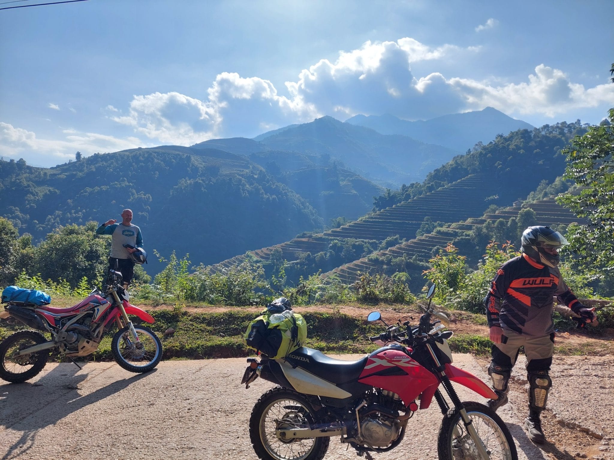 Incredible Northeast Vietnam Motorbike Tour via Ha Giang, Meo Vac, Ban Gioc and Mau Son