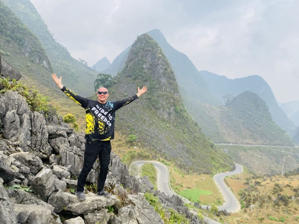 z5322391735859 c3e524a3630de99b7b463fe7cdc3632b 1024x768 - Spectacular Northern Vietnam Off-road Motorbike Tour to Ta Xua, Ha Giang, and Cao Bang