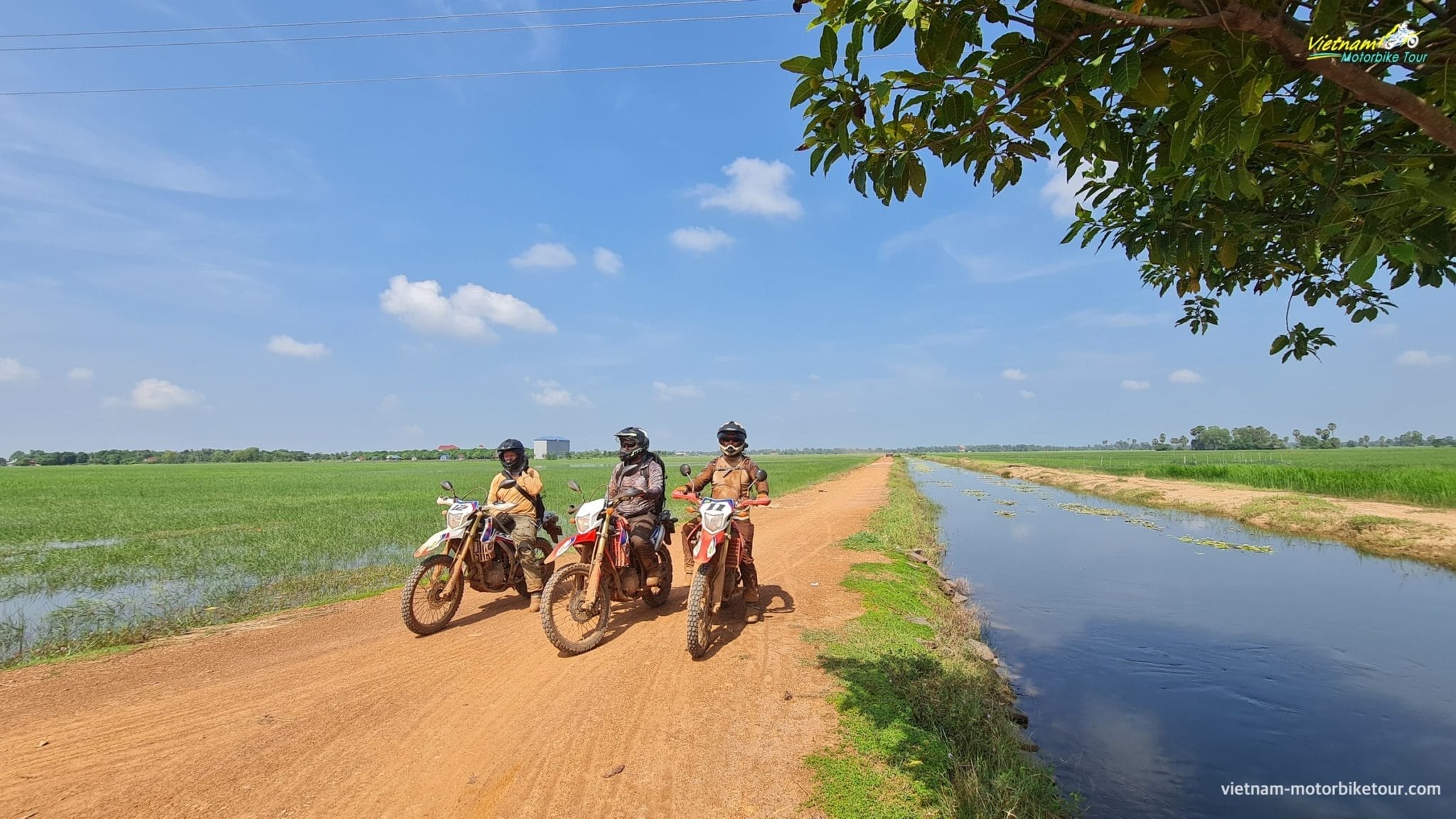 Cambodia Off road Motorcycle Tours 7 - Cambodia Dirt Bike Tour from Siem Reap to Phnom Penh via Preah Vihear and Mondulkiri