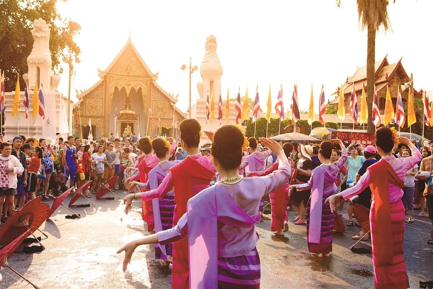 Khmer New Year Chaul Chnam Thmey - Top Cultural Experiences Must-see on Cambodia Motorbike Tours