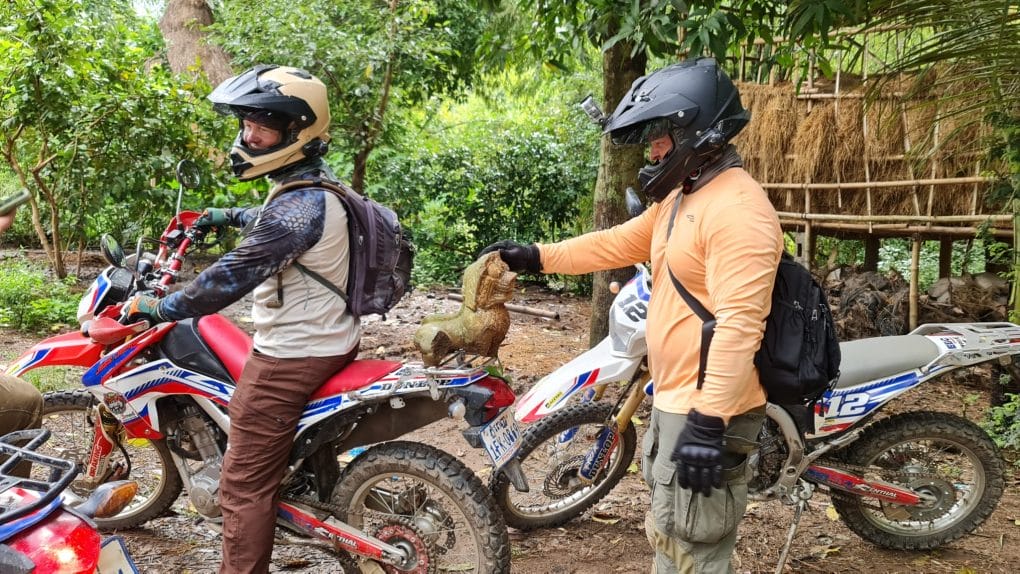 8-day-phnom-penh-to-siem-reap-offroad-motorbike-tour 8-day-phnom-penh-to-siem-reap-offroad-motorbike-tour