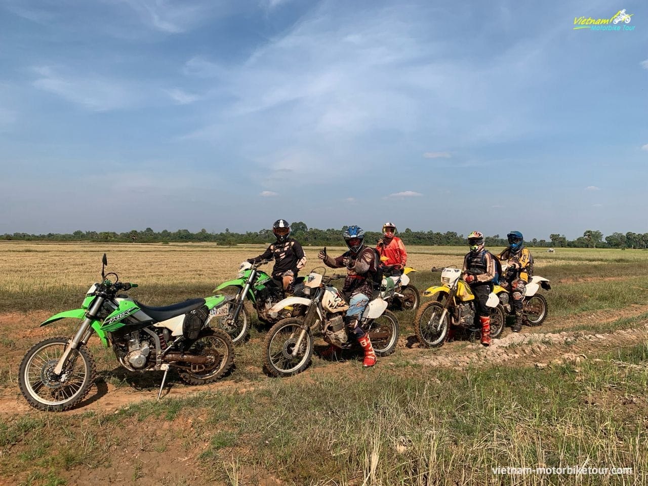 Cambodia Off road Dirt Bike Tour 10 - Exhilarating Cambodia Off-road Ride from Siem Reap to Banlung, Kratie & Preah Vihear