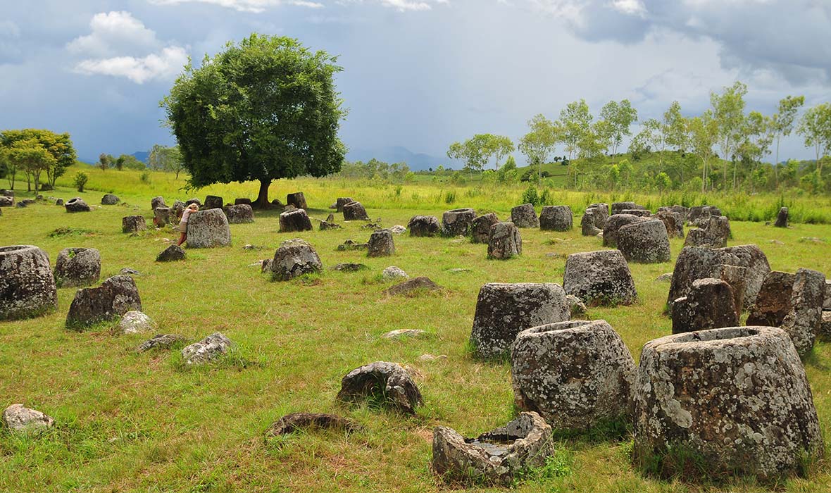 Plain of Jars laos - Inspiring Laos Motorbike Expedition from Luang Prabang to 4000 Islands & Wat Phu