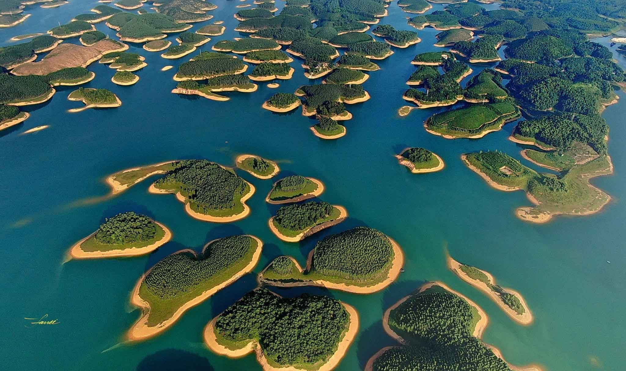 Vietnam Dirt Bike Tour to Thac Ba Lake 2 - Conquer Vietnam&rsquo;s Northern Highlands: 14-Day Offroad Motorbike Expedition