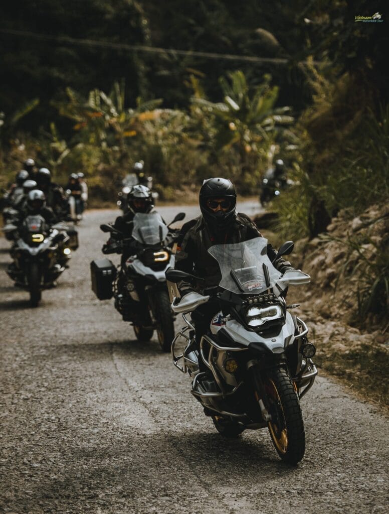northern-vietnam-adv-big-bike-odyssey-from-hanoi-to-thac-ba-lake-via-mai-chau-ta-xua-sapa
