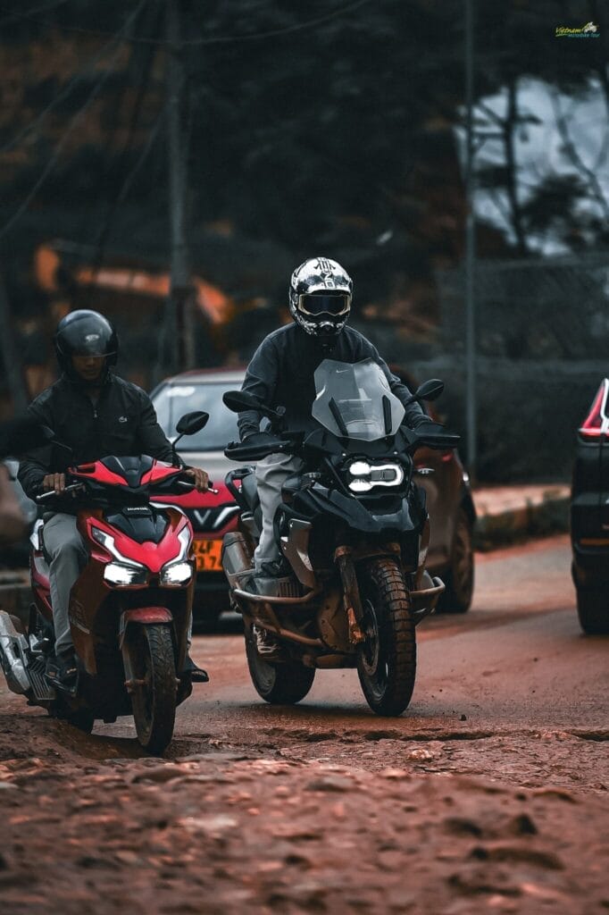 exhilarating-ho-chi-minh-trail-big-bike-adventure-from-hanoi-to-hoian-via-pu-luong-phong-nha