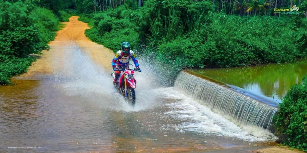 5-day-enduro-ride-through-the-remote-borderlands-via-chiang-dao-pai-myanmar-border-wiang-haeng 5-day-enduro-ride-through-the-remote-borderlands-via-chiang-dao-pai-myanmar-border-wiang-haeng