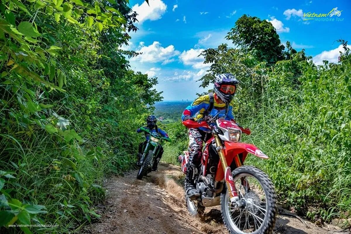 thailand dirt bike tour 38 - 4-Day Chiang Mai to Myanmar Border Enduro Tour via Chiang Dao, Pai
